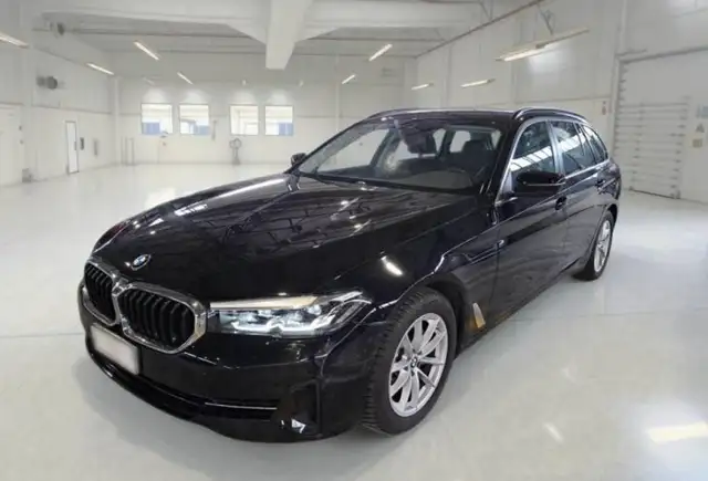 BMW 518 INTERNI IN PELLE - UNICOPROPRIETARIO - PARI NUOVO
