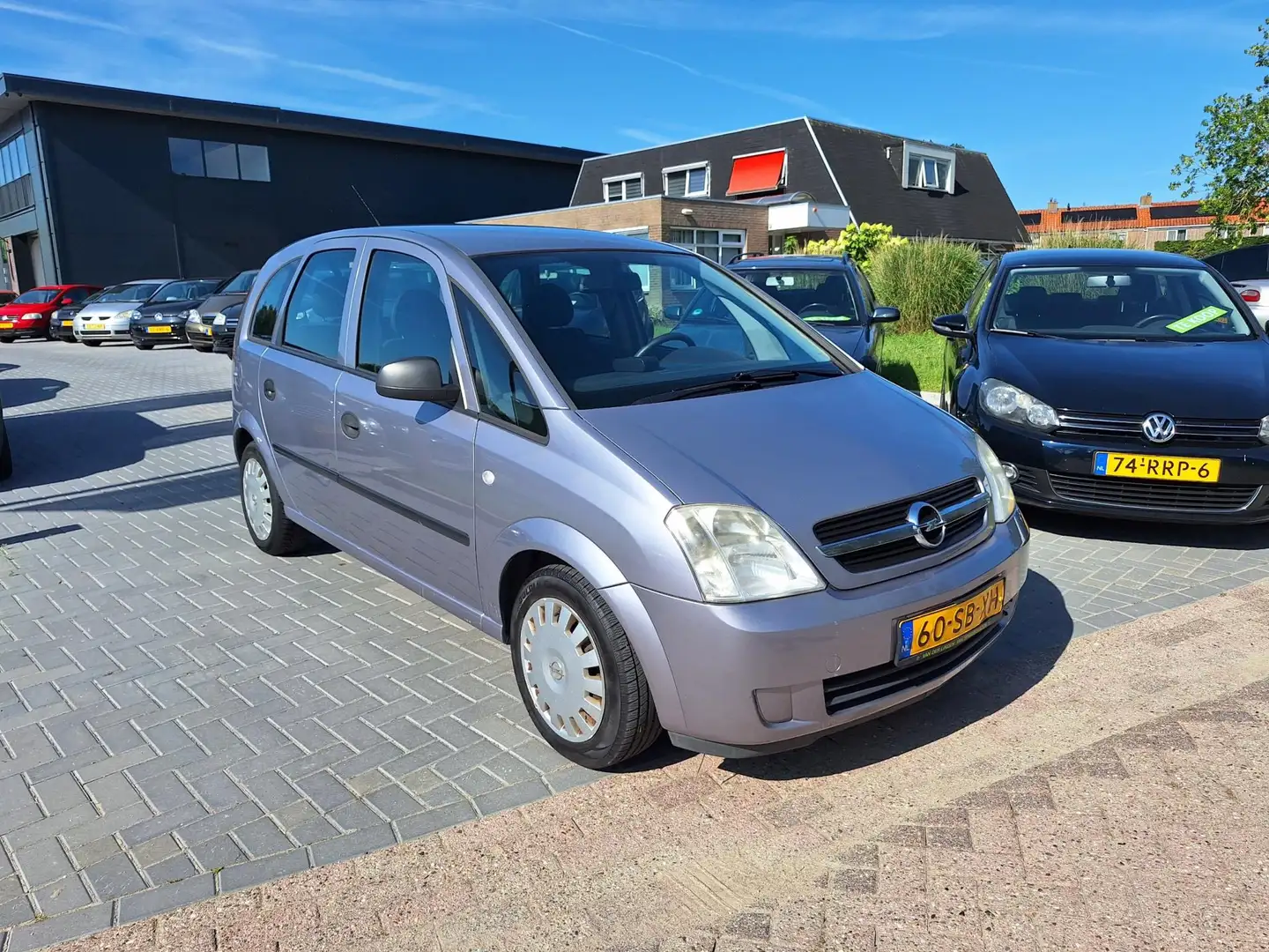 Opel Meriva 1.6-16V Essentia / Zeer nette auto / APK feb 2026 Paars - 2
