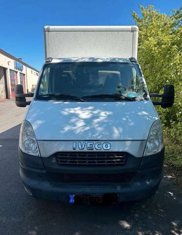 Imagine Iveco Daily 35 S 15