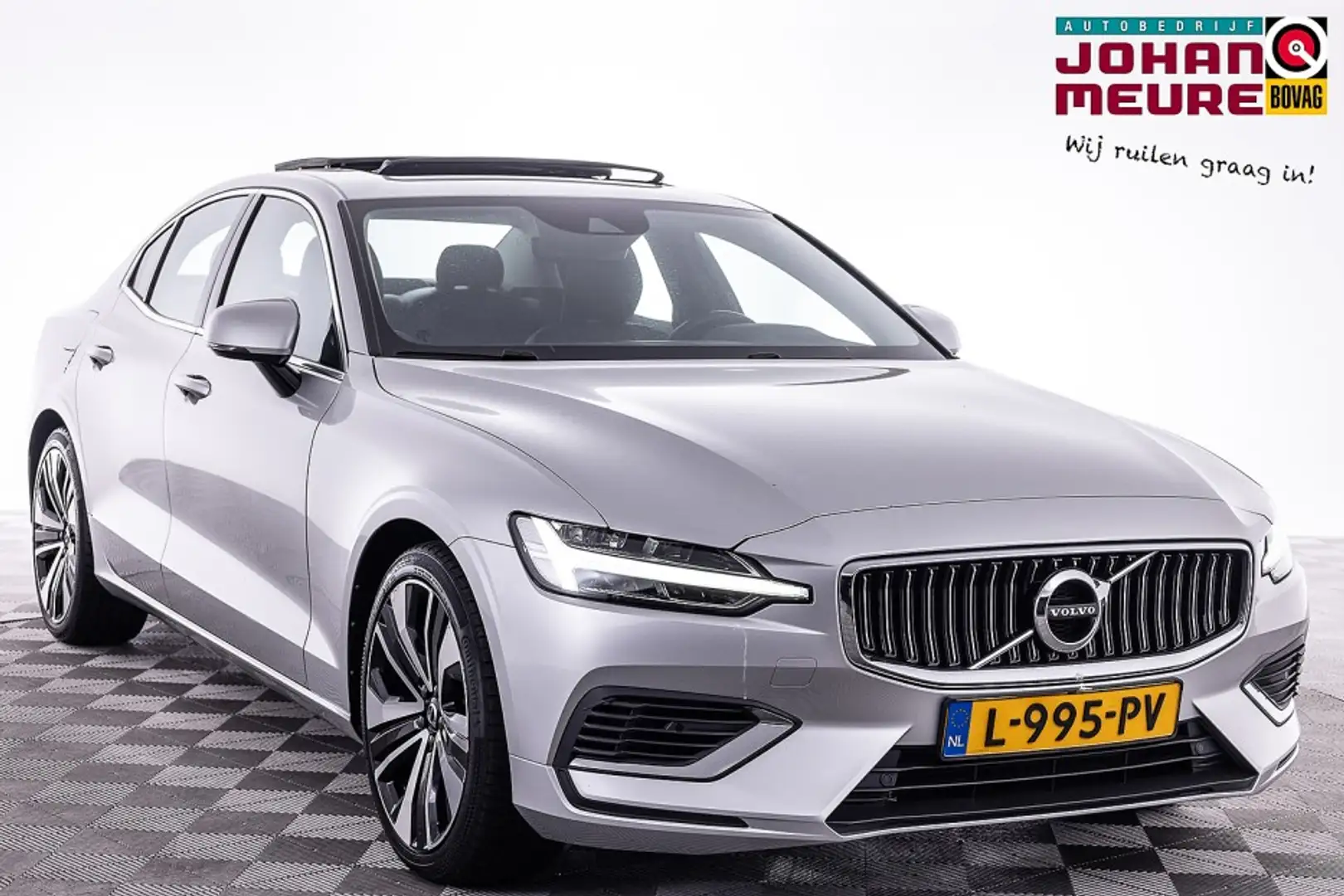 Volvo S60 2.0 Recharge T6 AWD Inscription Automaat | PANORAM Grijs - 1