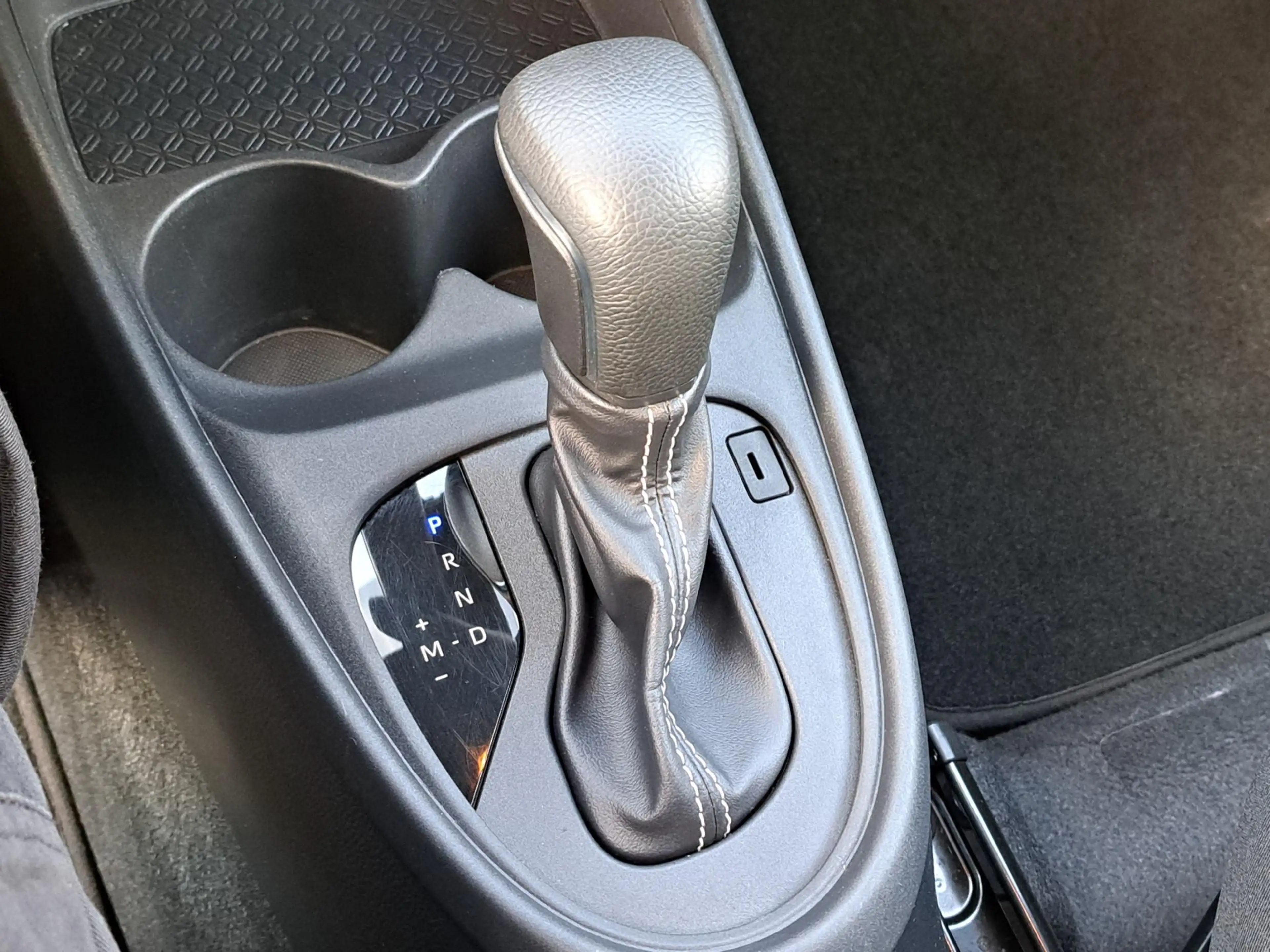 Toyota Aygo X First Automaat STOELVERWARMING ADAPTIVE CRUISE CON — photo 19