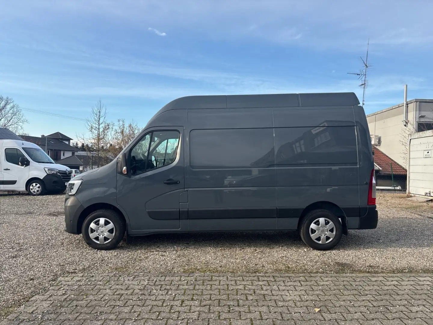 Renault Master III Kasten L2H3 GKa 3,5 Komfort Klima Grau - 2