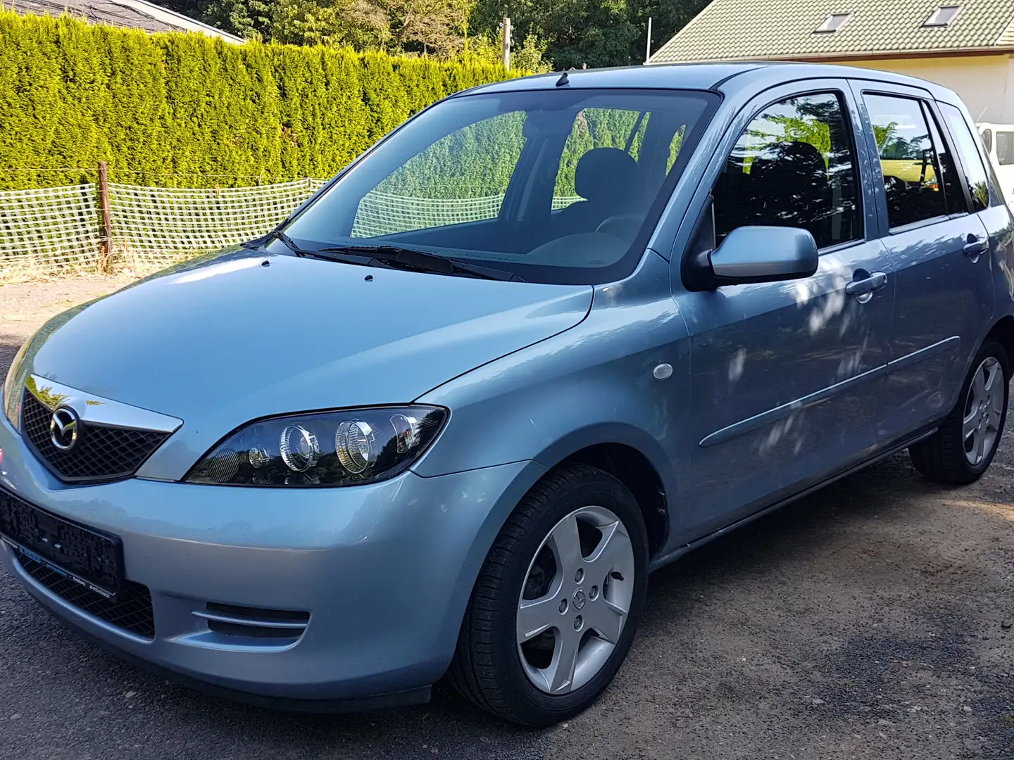 Mazda 2 1.4 Active (59kW) Blau - 1