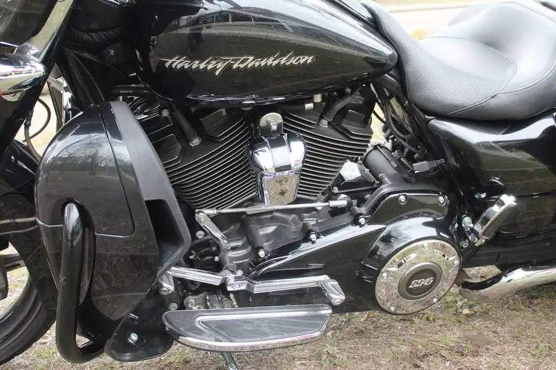 Harley-Davidson Street Glide - foto 4