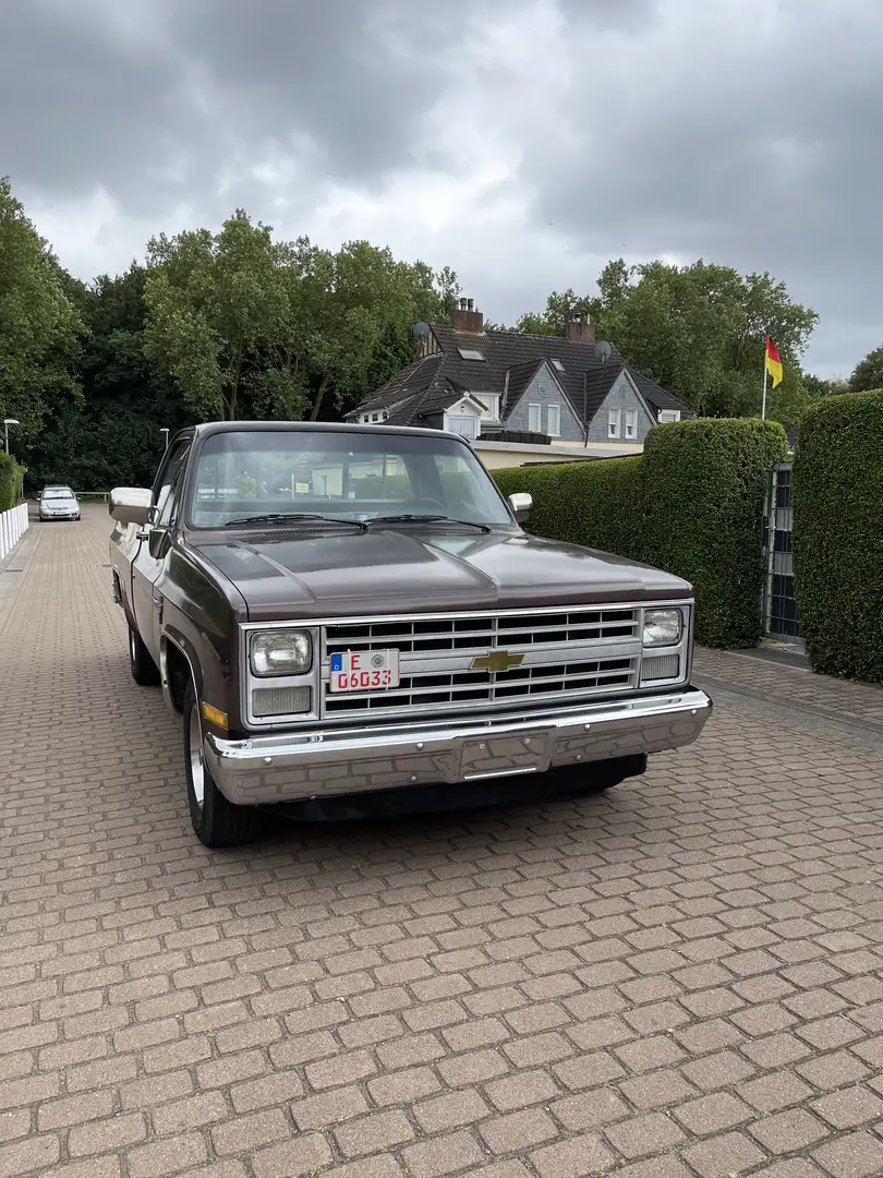 Chevrolet C1500 Chevrolet C10 Custom Deluxe - 1