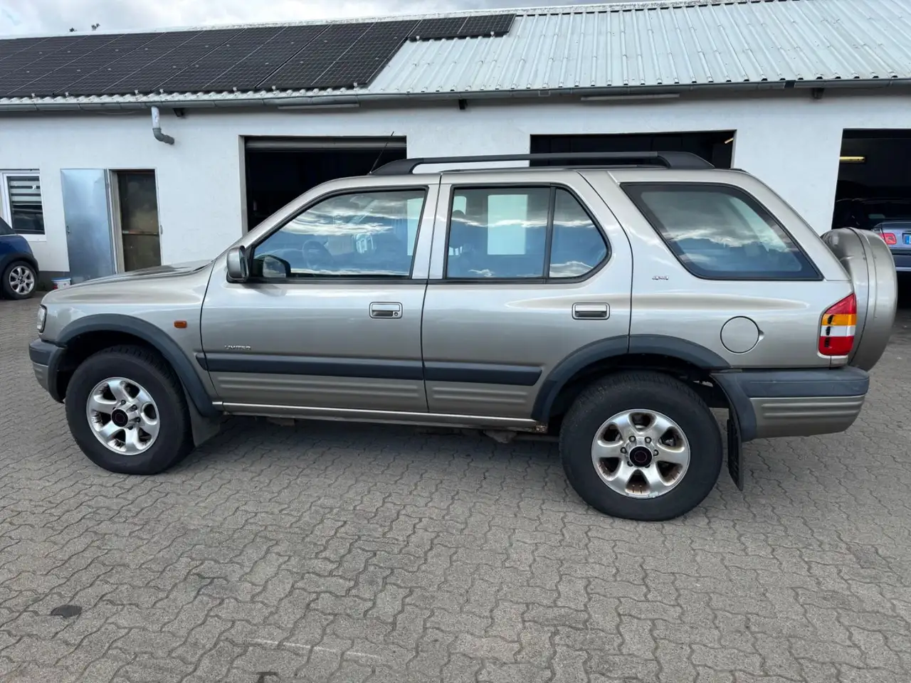 Opel Frontera 3.2 V6 Limited, foto 5