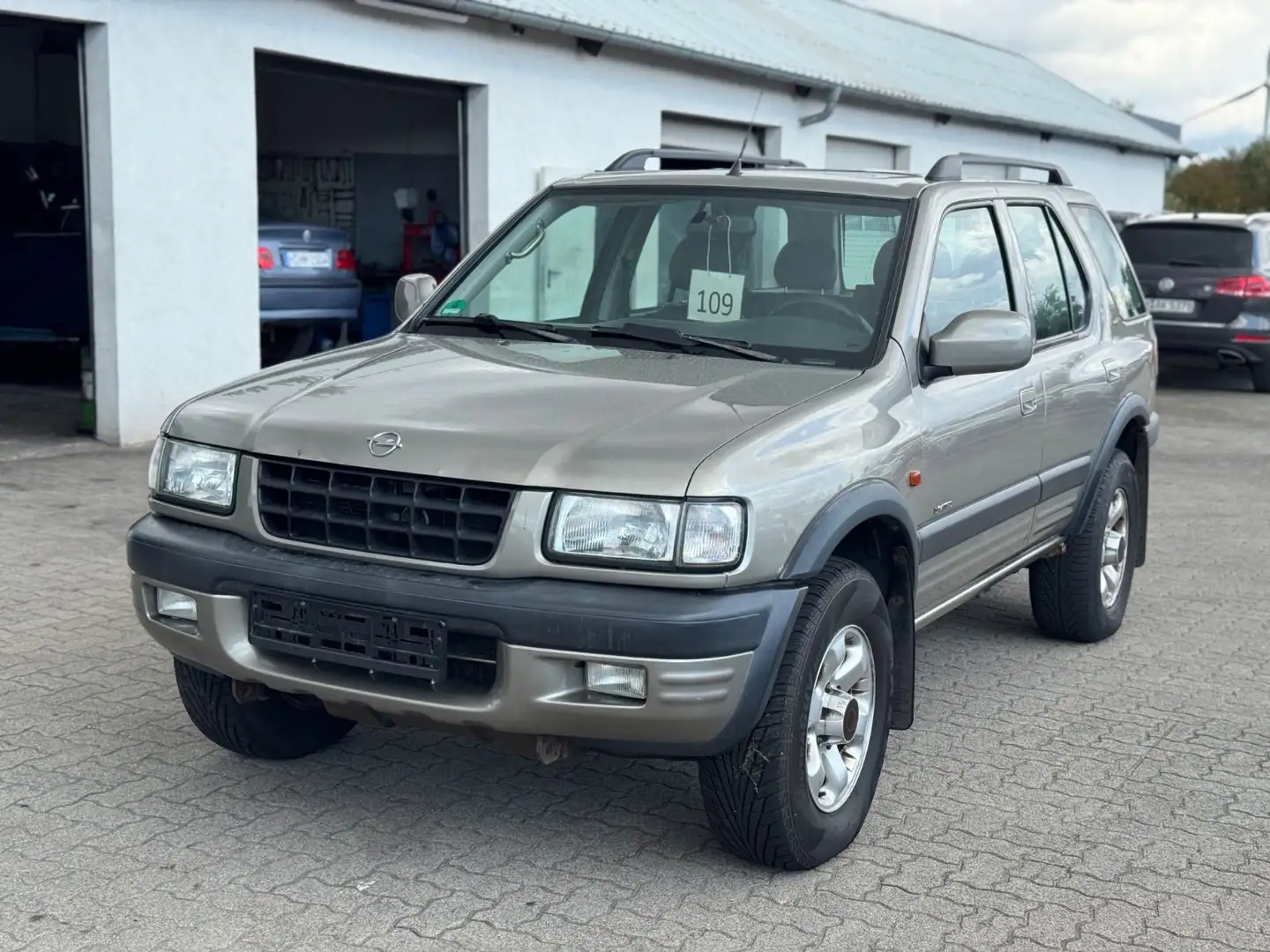 Opel Frontera 3.2 V6 Limited Grau - 1