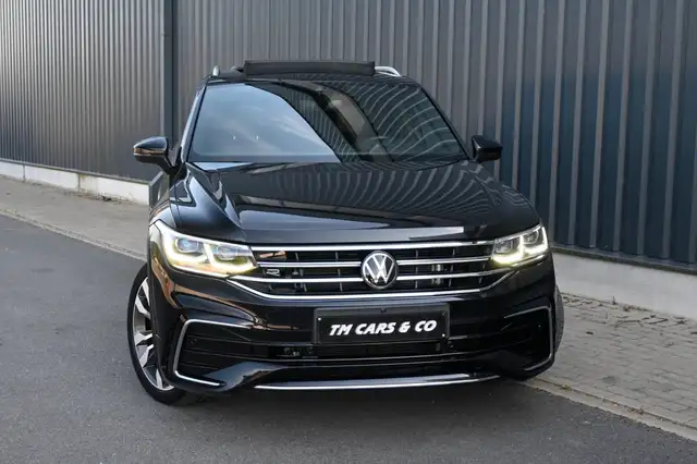 Volkswagen Tiguan Allspace view 7