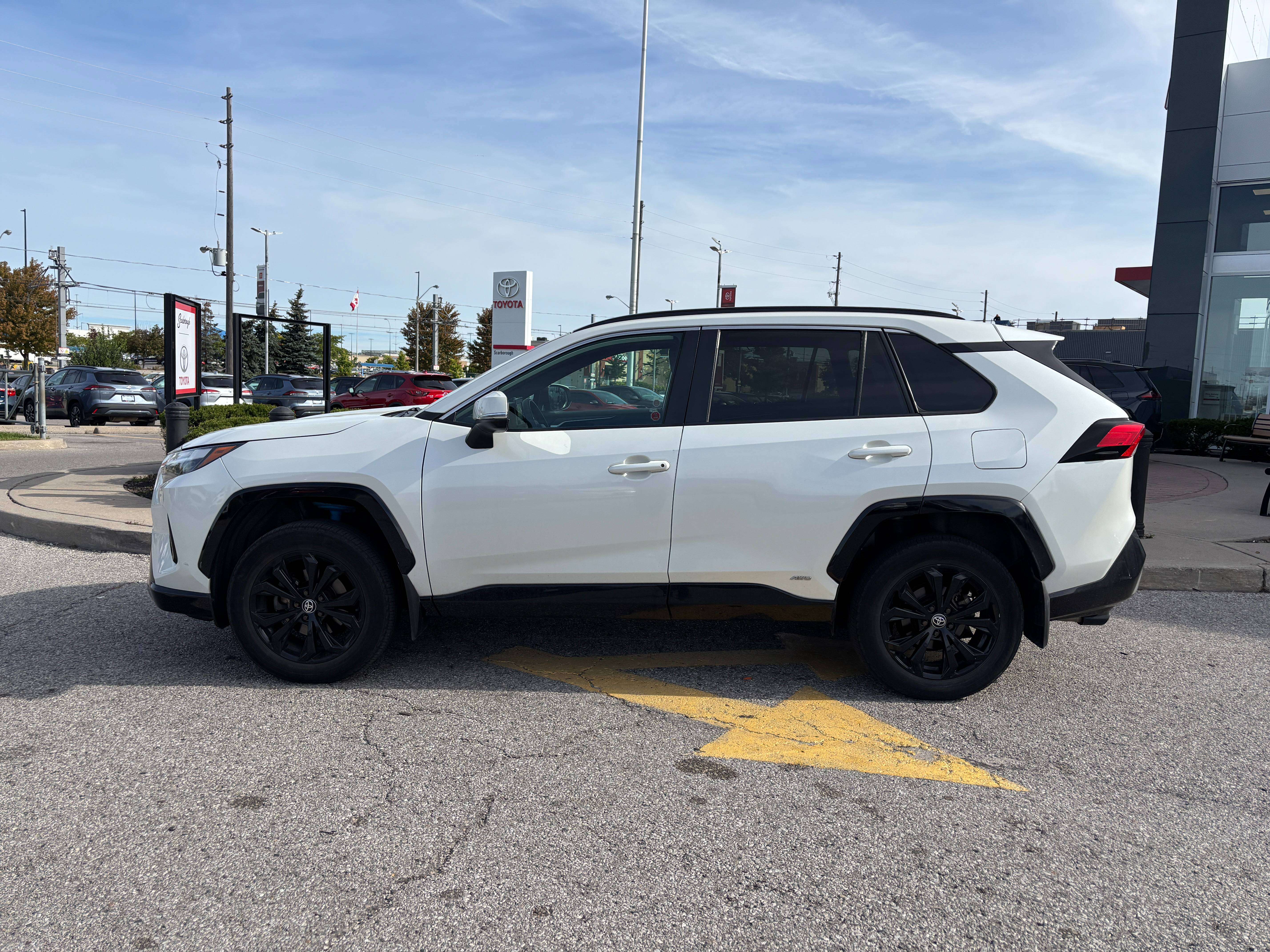 used 2022 Toyota RAV4 car, priced at $37,995