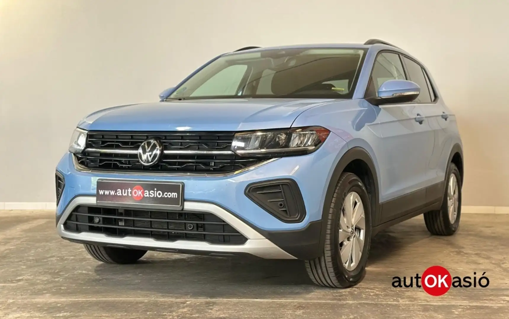 Volkswagen T-Cross 1.0 TSI Life 70kW Azul - 1