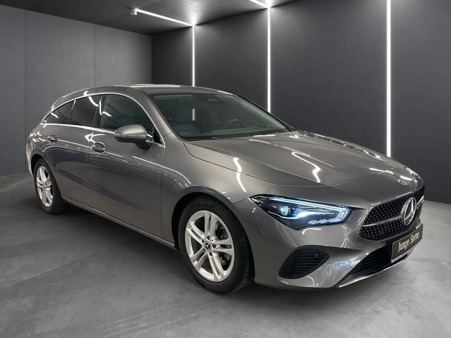 Mercedes-Benz CLA 180 Progressive*LED*Kamera*Easy-Pack*MBUX Grau - 2