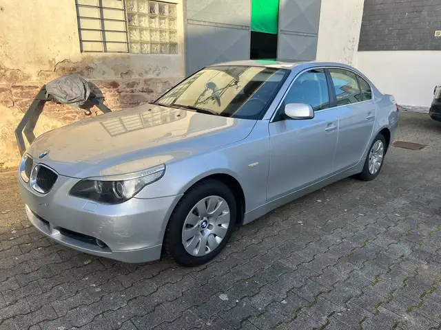 BMW 520 5er 520i