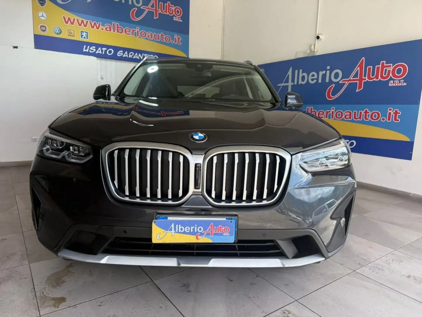 BMW X3 sDrive18d Mhev 48V Gris - 2