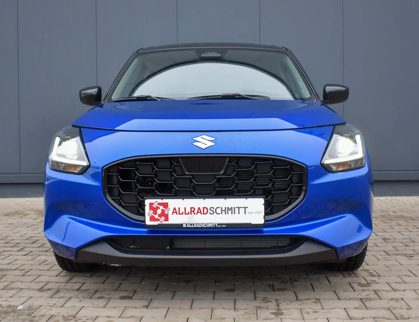 Suzuki Swift Comfort 1.2l M/T Dualjet Hybrid - 2