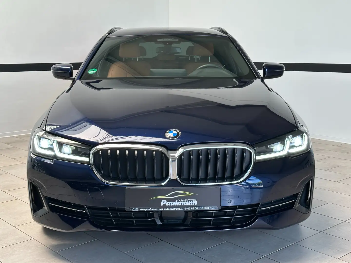 BMW 530 530d Touring Aut. Navi*Leder*LED*Standheiz*1.Hand Azul - 2