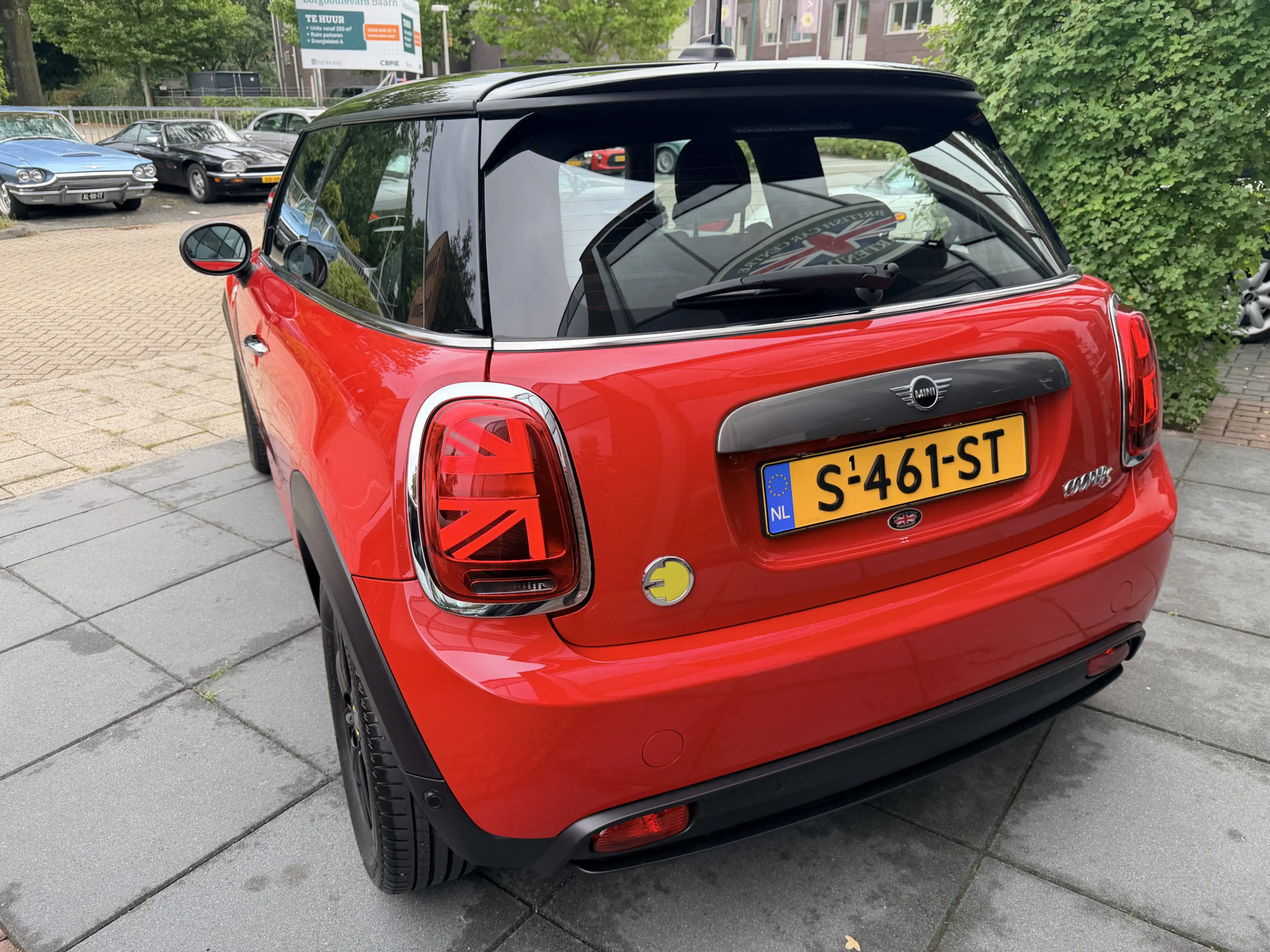 MINI Electric MINI Electric 33 kWh — photo 2