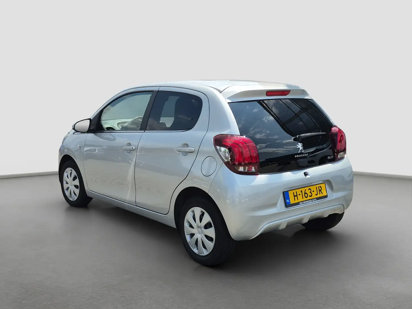 Peugeot 108 1.0 e-VTi Active | Airco | Bluetooth telefoonvoorb Grijs - 2