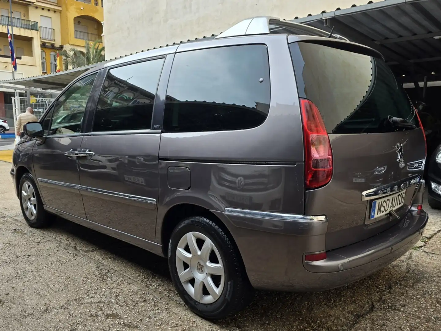 Peugeot 807 2.2HDI FAP Premium Gris - 2