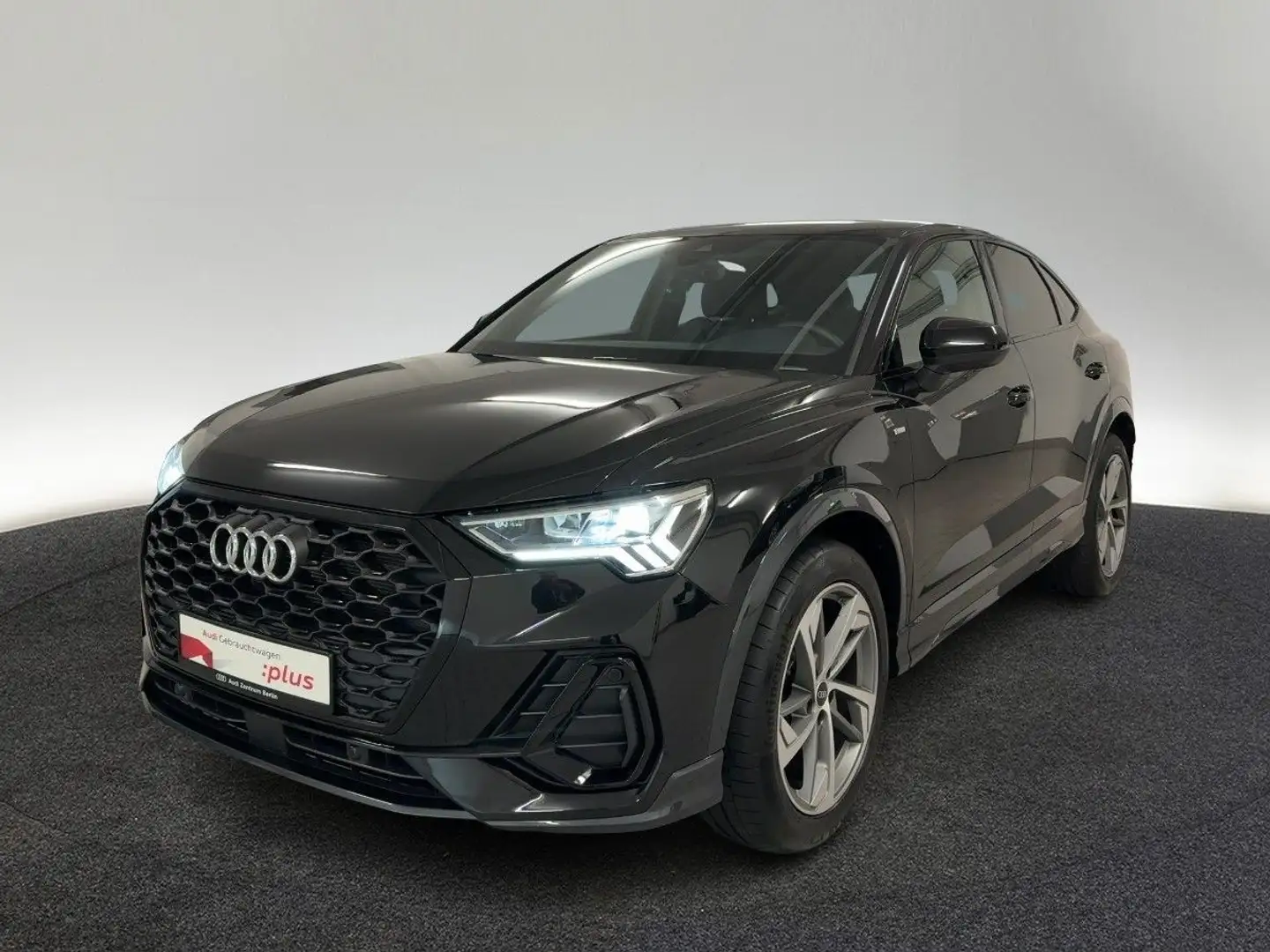 Audi Q3 S line 35 TFSI S tr. AHK LED NAVI P Schwarz - 2