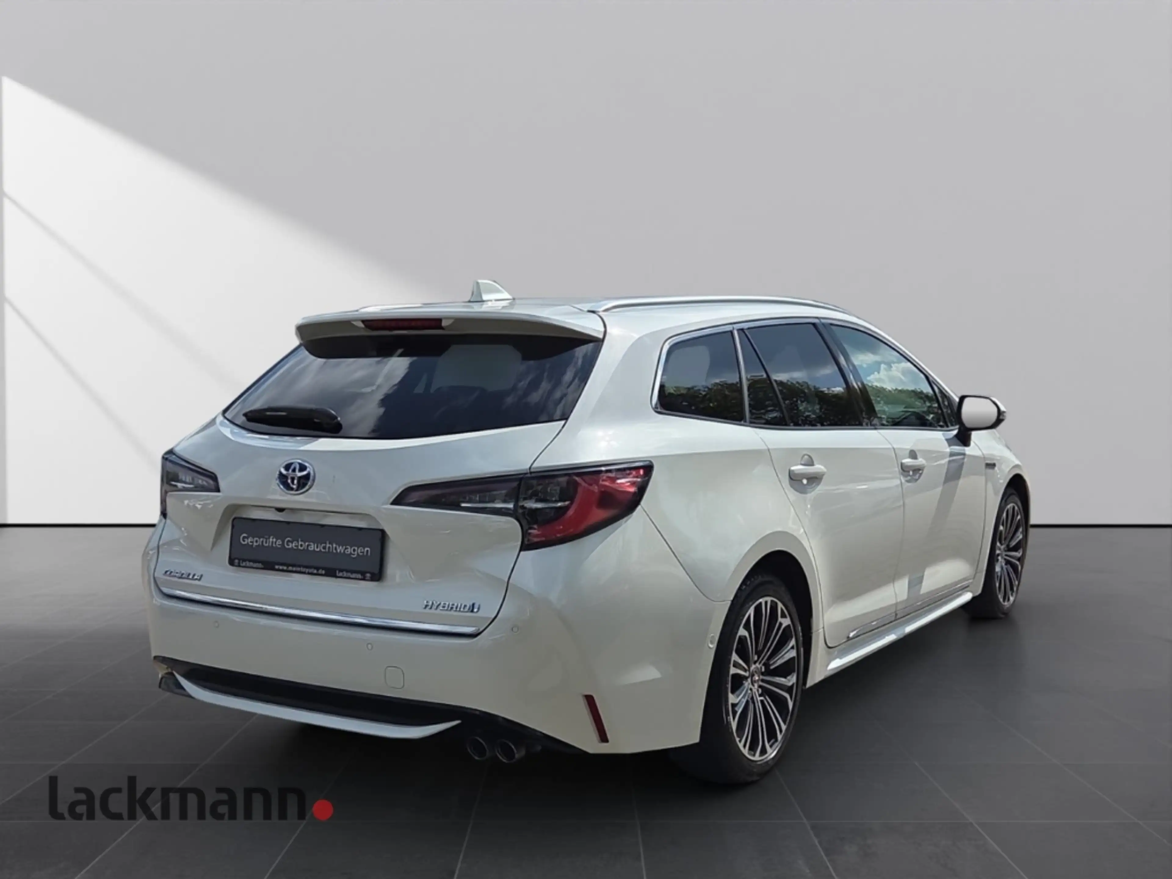 Toyota Corolla TS 2.0 Hybrid Lounge  *Navi*Leder*Technikp.* — photo 5
