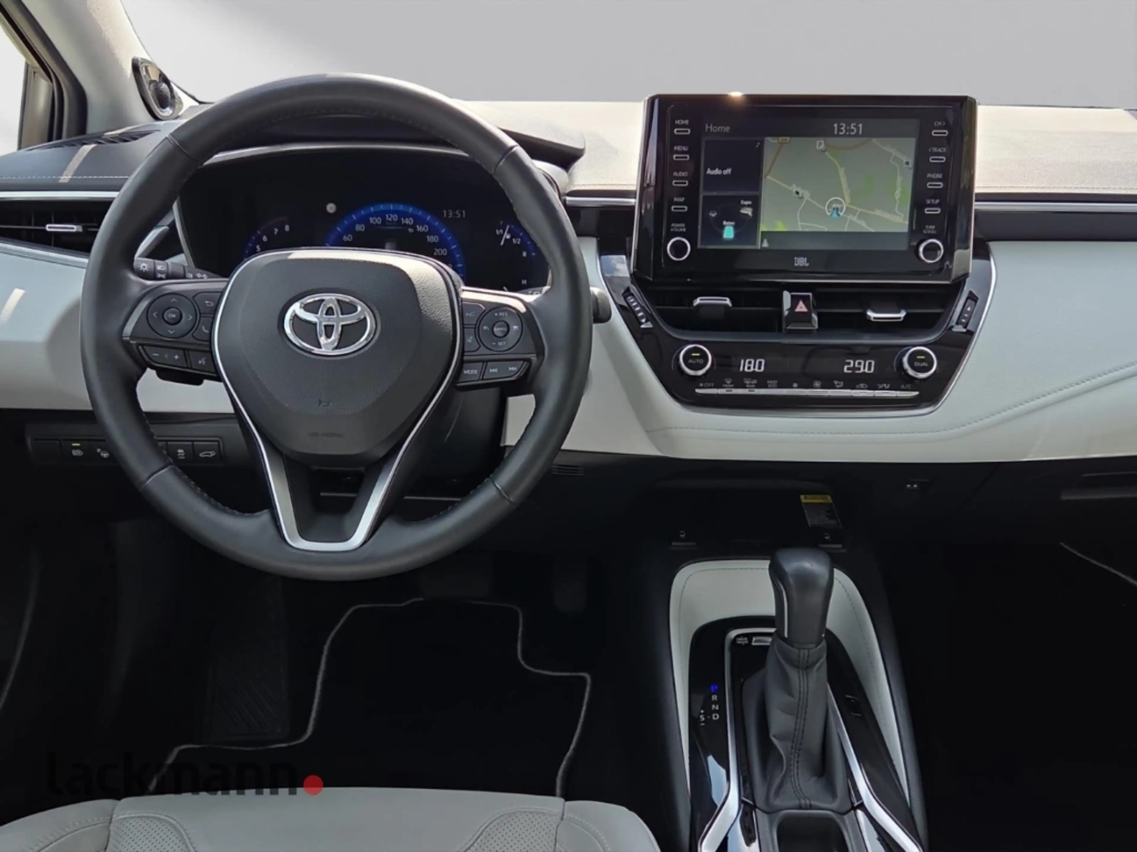 Toyota Corolla TS 2.0 Hybrid Lounge  *Navi*Leder*Technikp.* — photo 11