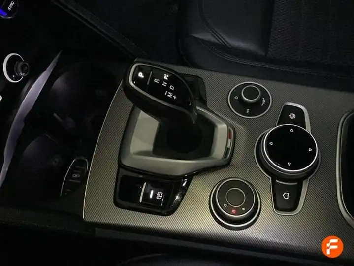 Alfa Romeo Stelvio 2.0 Gasolina Sprint Q4 2022, foto 18
