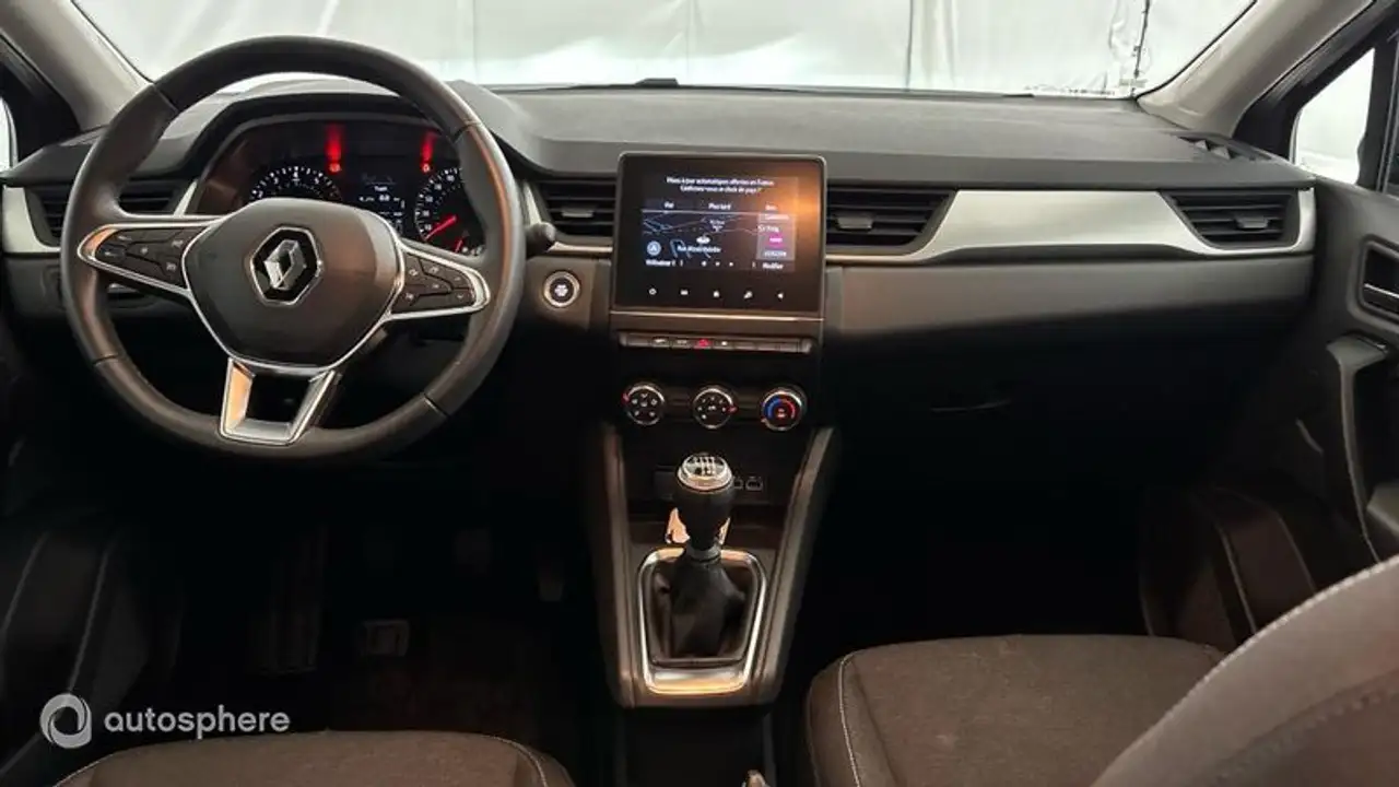Renault Captur — photo 11