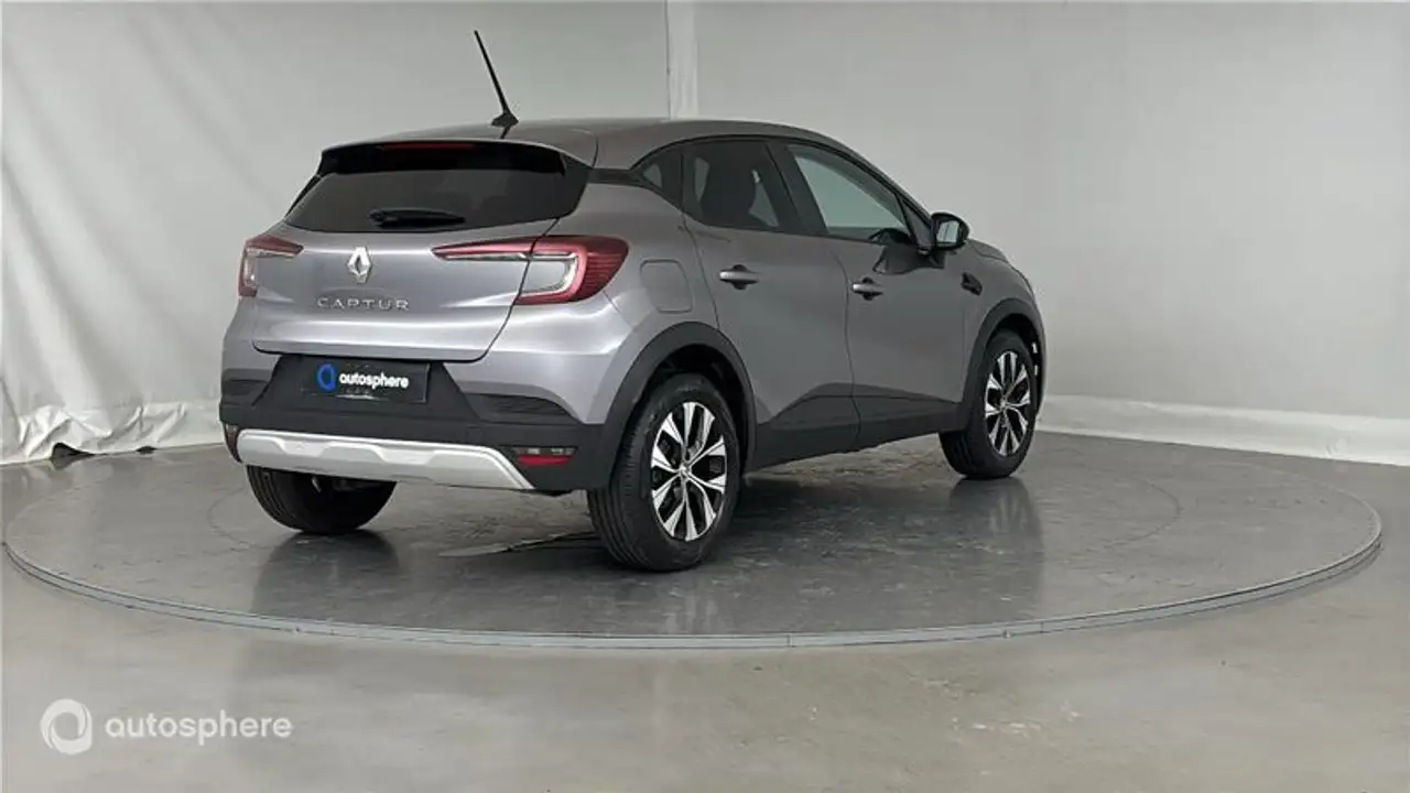 Renault Captur — photo 5