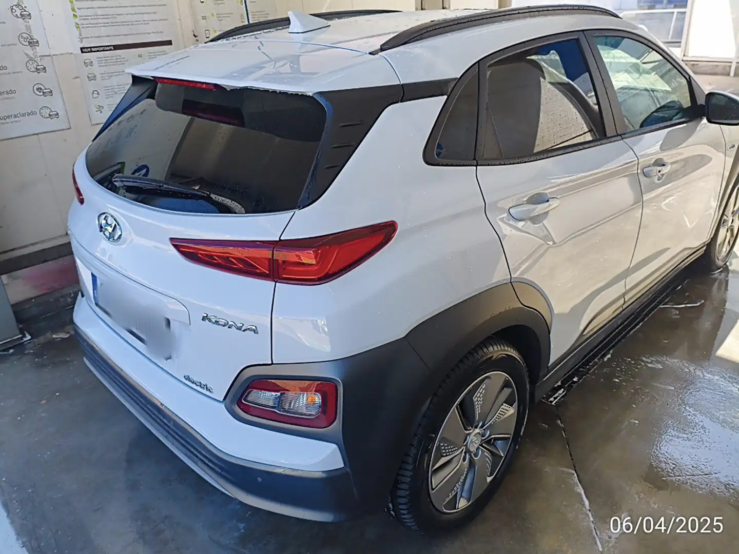 Hyundai KONA EV Style 150kW - 2