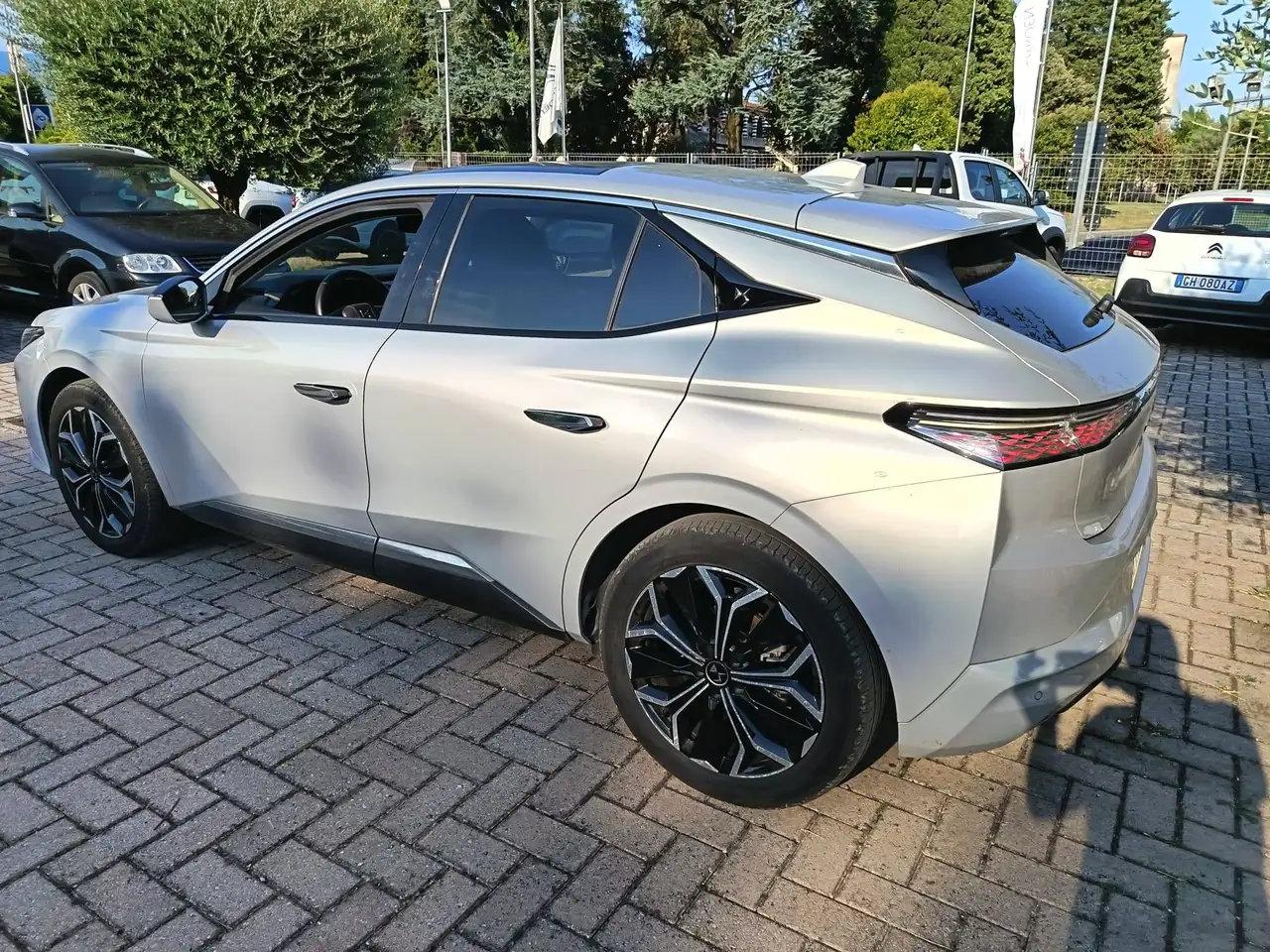 DS Automobiles DS 4 2024