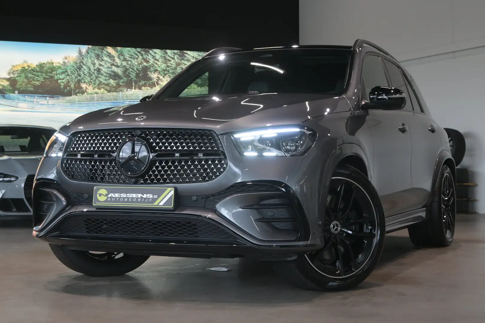 Mercedes-Benz GLE 350 de 4Matic AMG-LINE*LED/PANO/HUD/BURMESTER/360°* Grau - 1