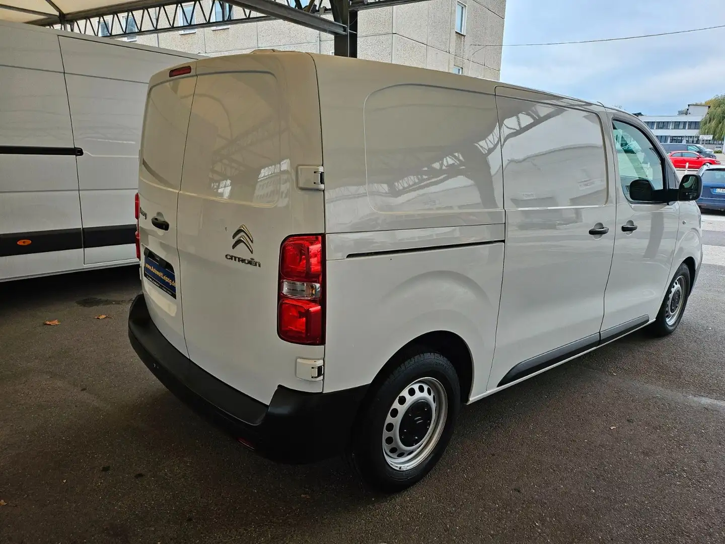 Citroen Jumpy 2.0 HDI 120 L2 Kastenwagen M Klima Weiß - 2