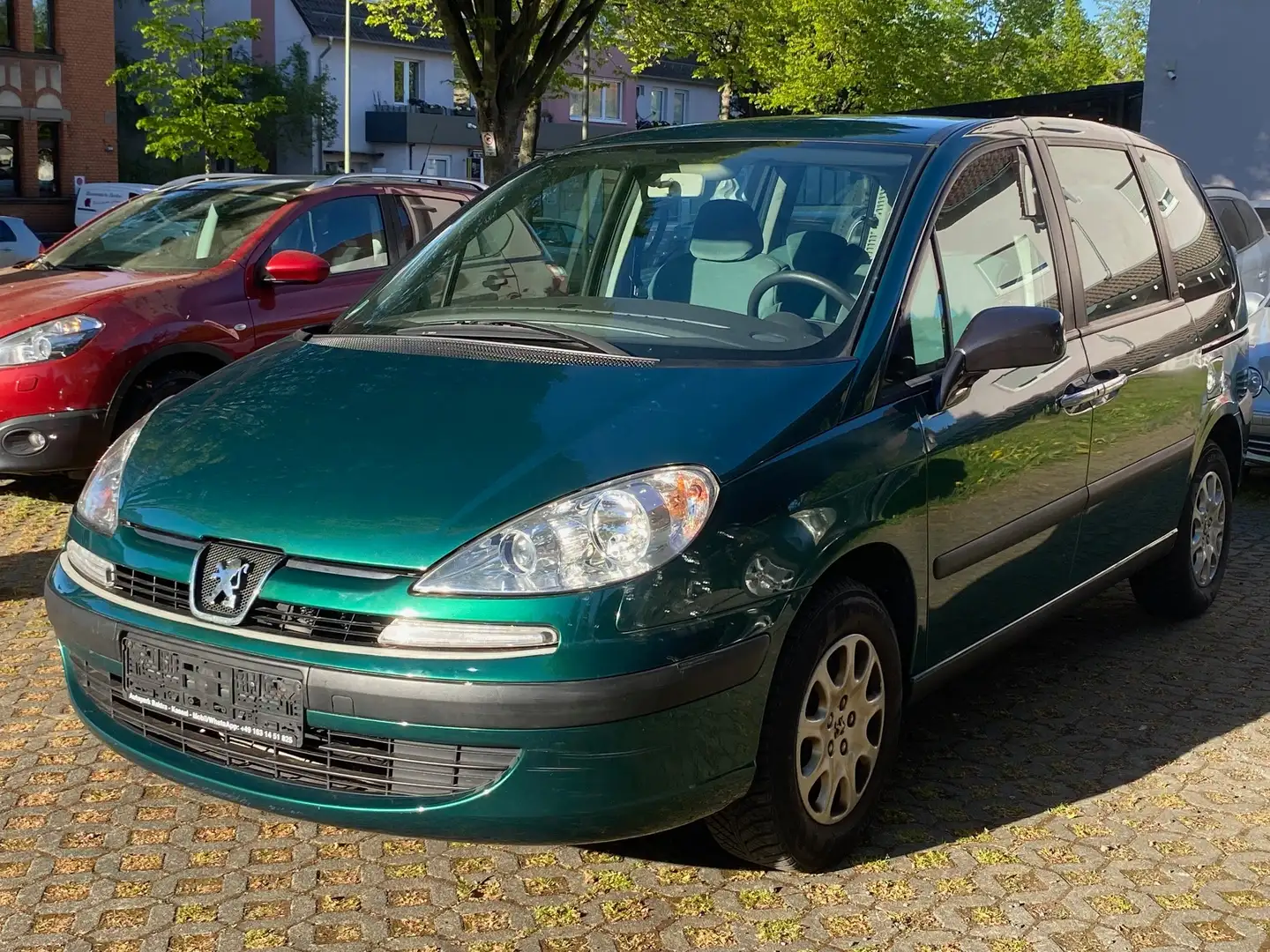Peugeot 807 Esplanade 2.0 HDI 135 Grün - 1