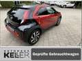 Toyota Aygo X Pulse Rot - thumbnail 4