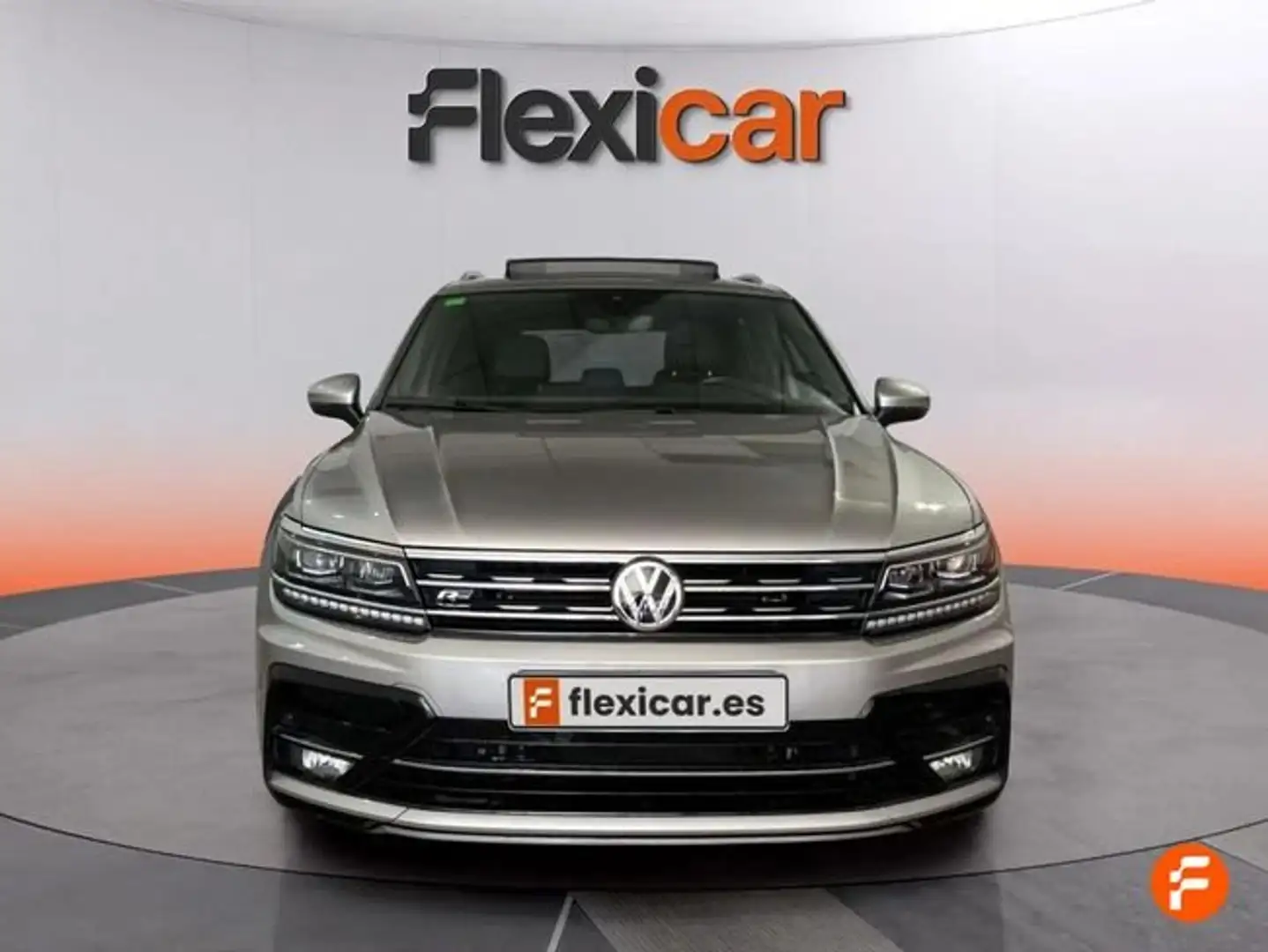 Volkswagen Tiguan 2.0TDI R-Line DSG 110kW Gris - 2