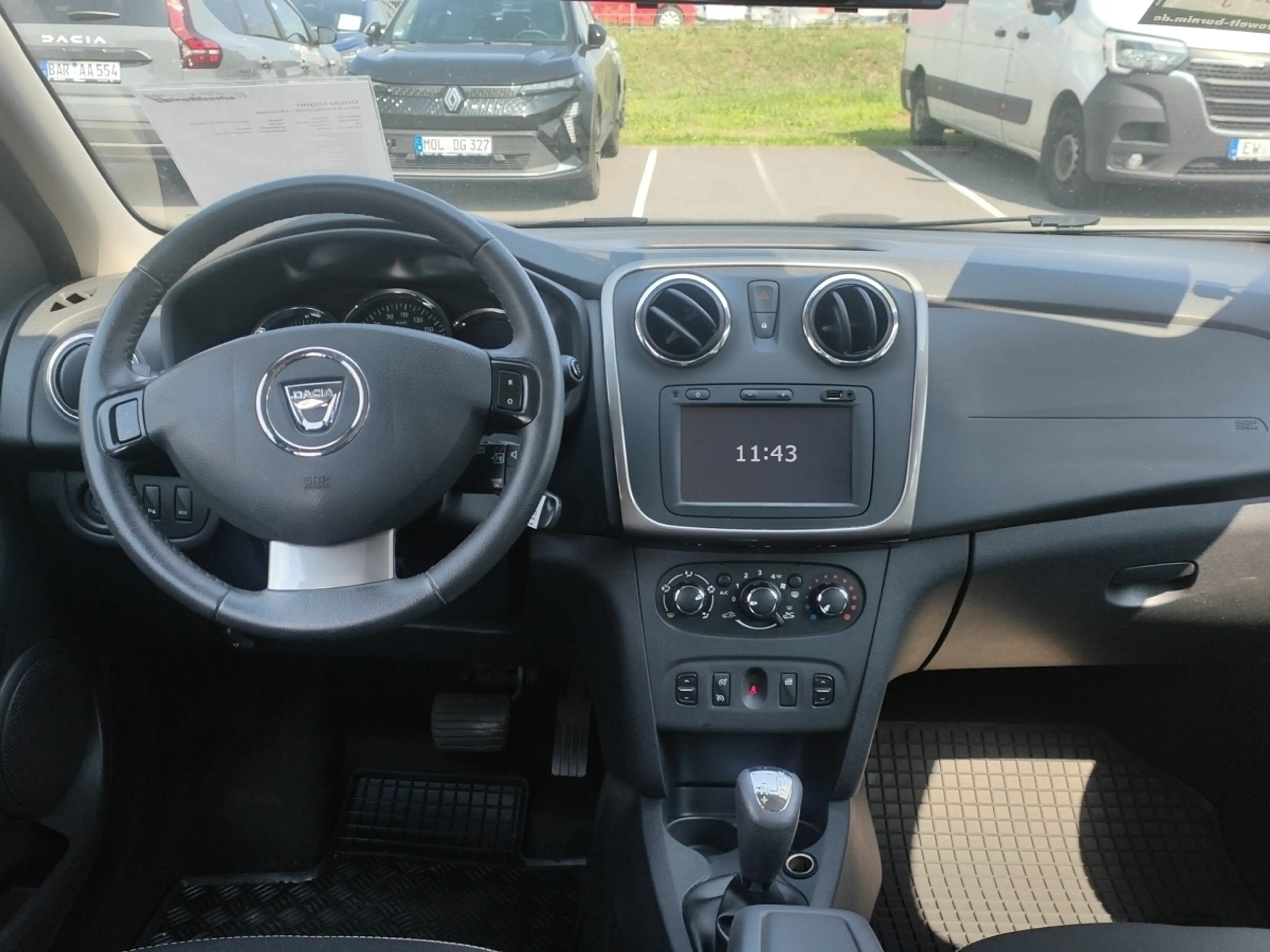 Dacia Logan MCV II Kombi Prestige Easy-R — photo 7