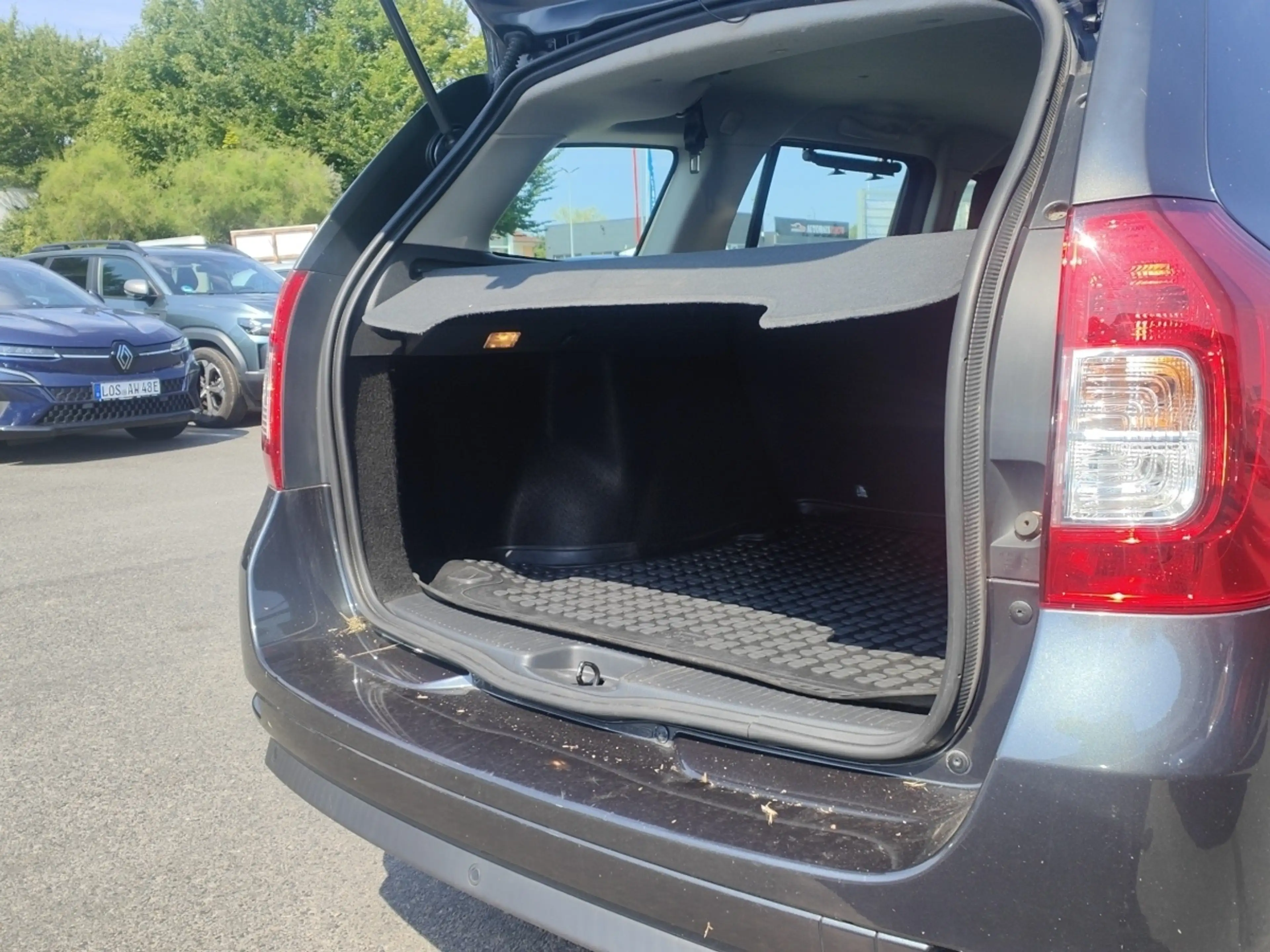 Dacia Logan MCV II Kombi Prestige Easy-R — photo 13