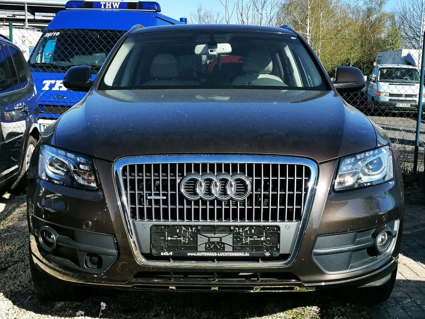 Audi Q5 2.0 TFSI quattro Navi PDC SHZ DSP Brązowy - 2