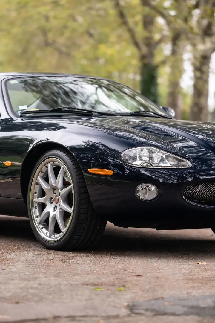 Jaguar XKR 4.0i V8 Bleu - 2