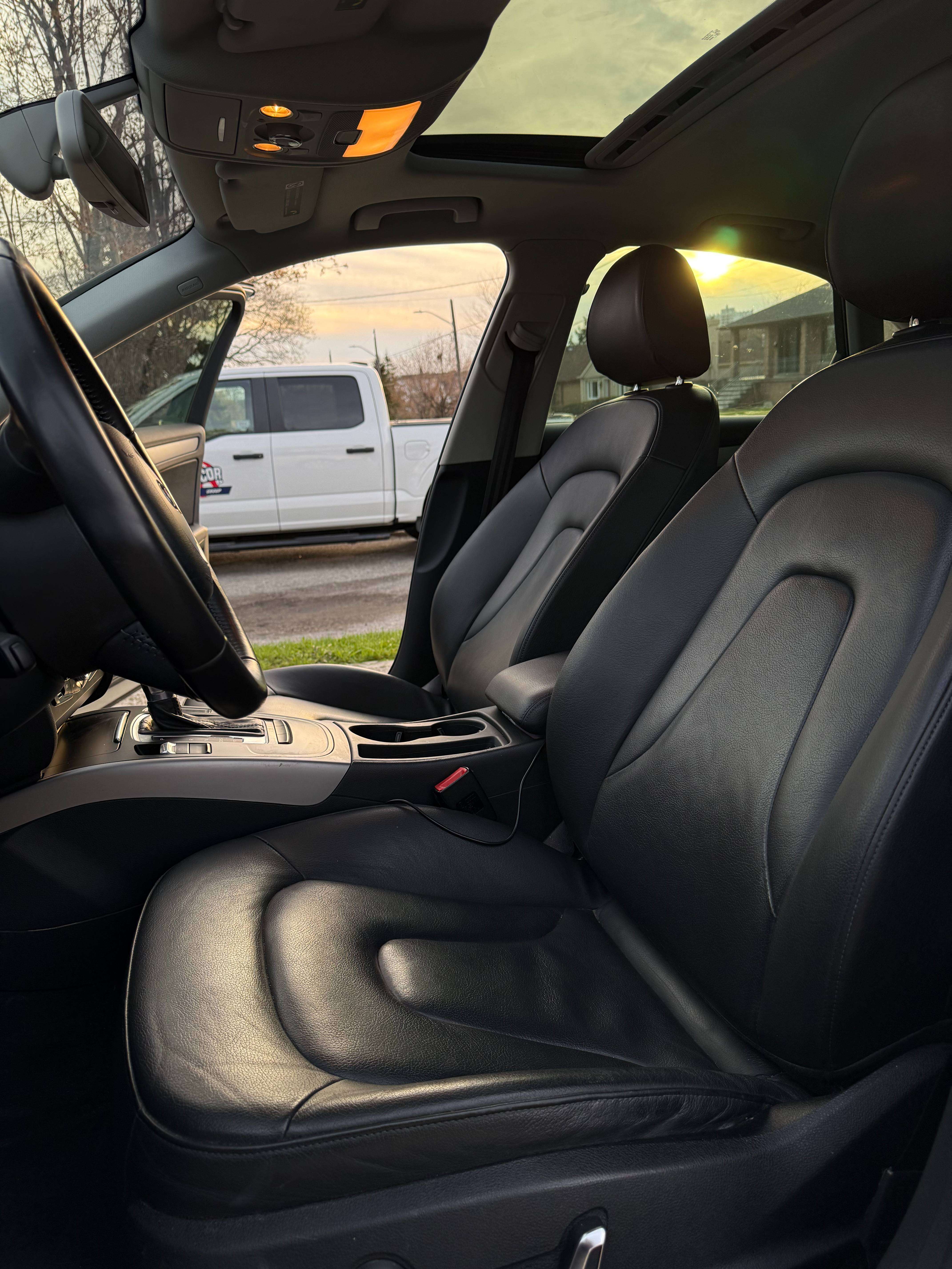 2013 Audi A4 Premium thumb 6