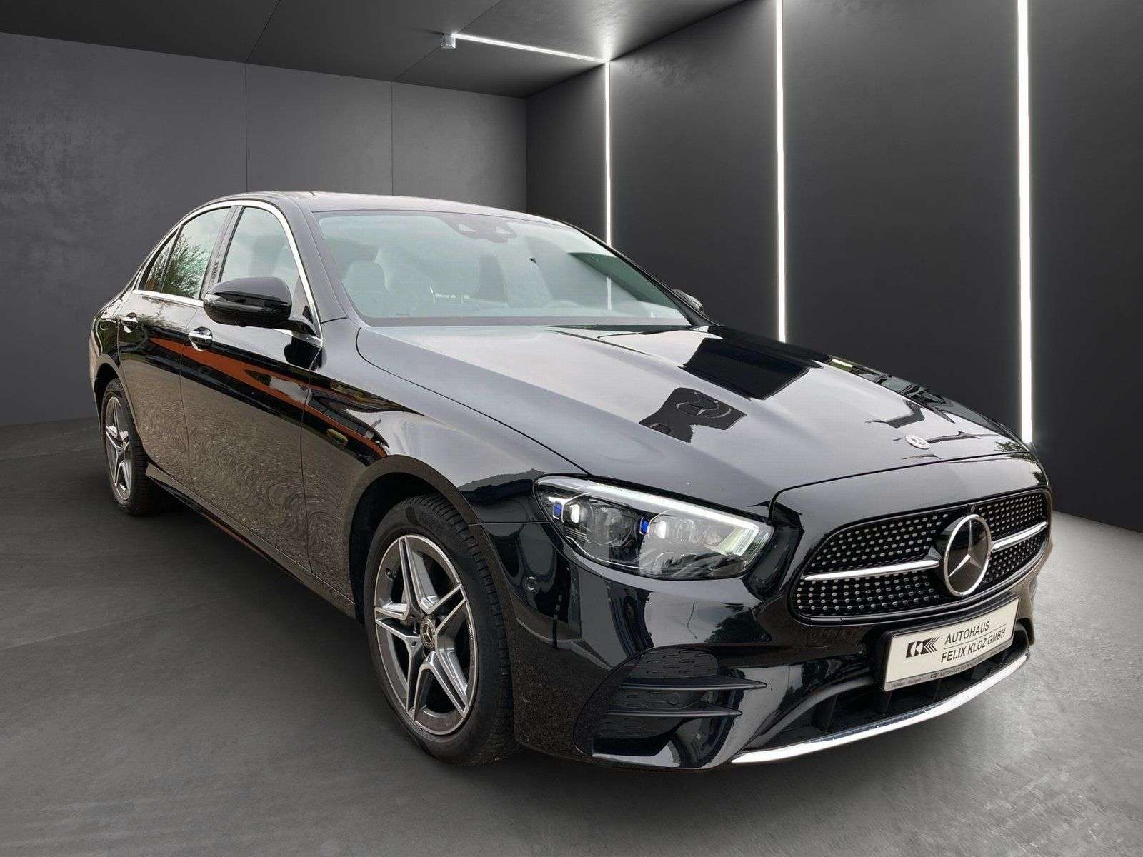 Mercedes-Benz E 300