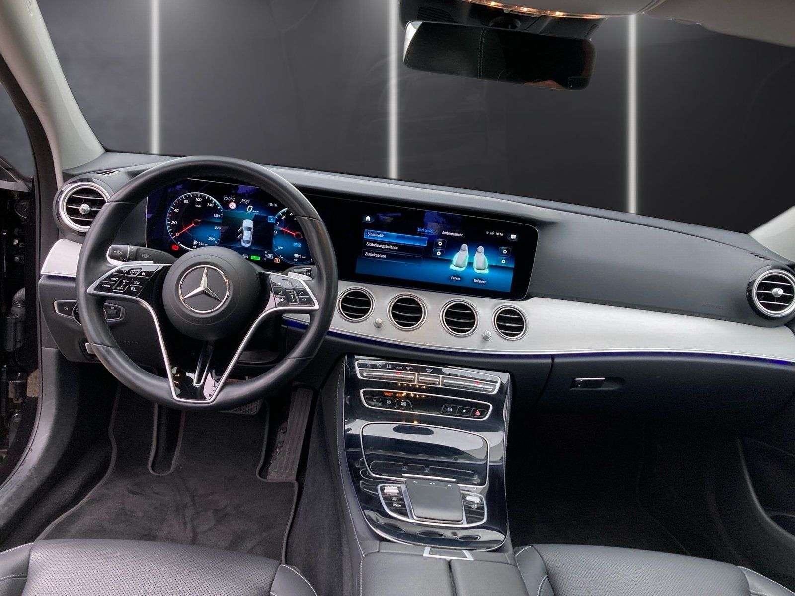 Mercedes-Benz E 300