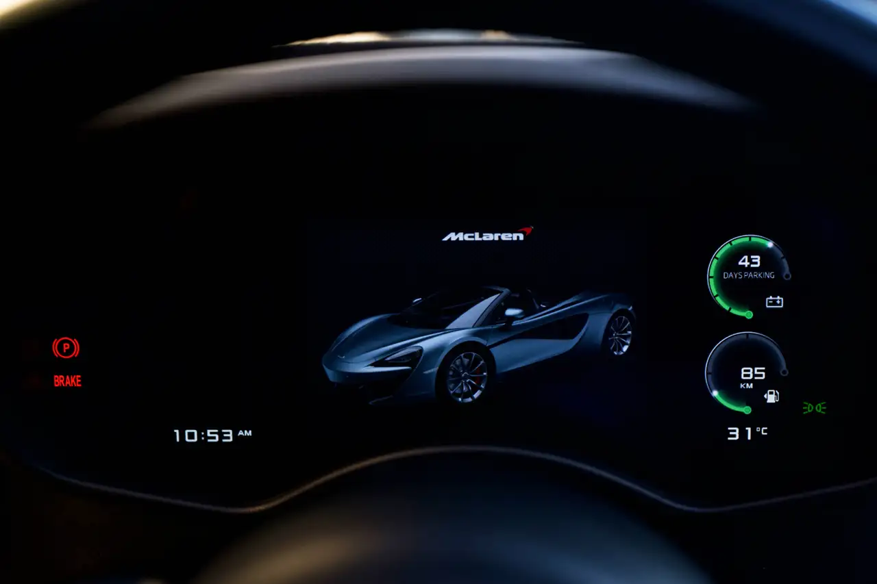 McLaren 570S снимка McLaren 570S
