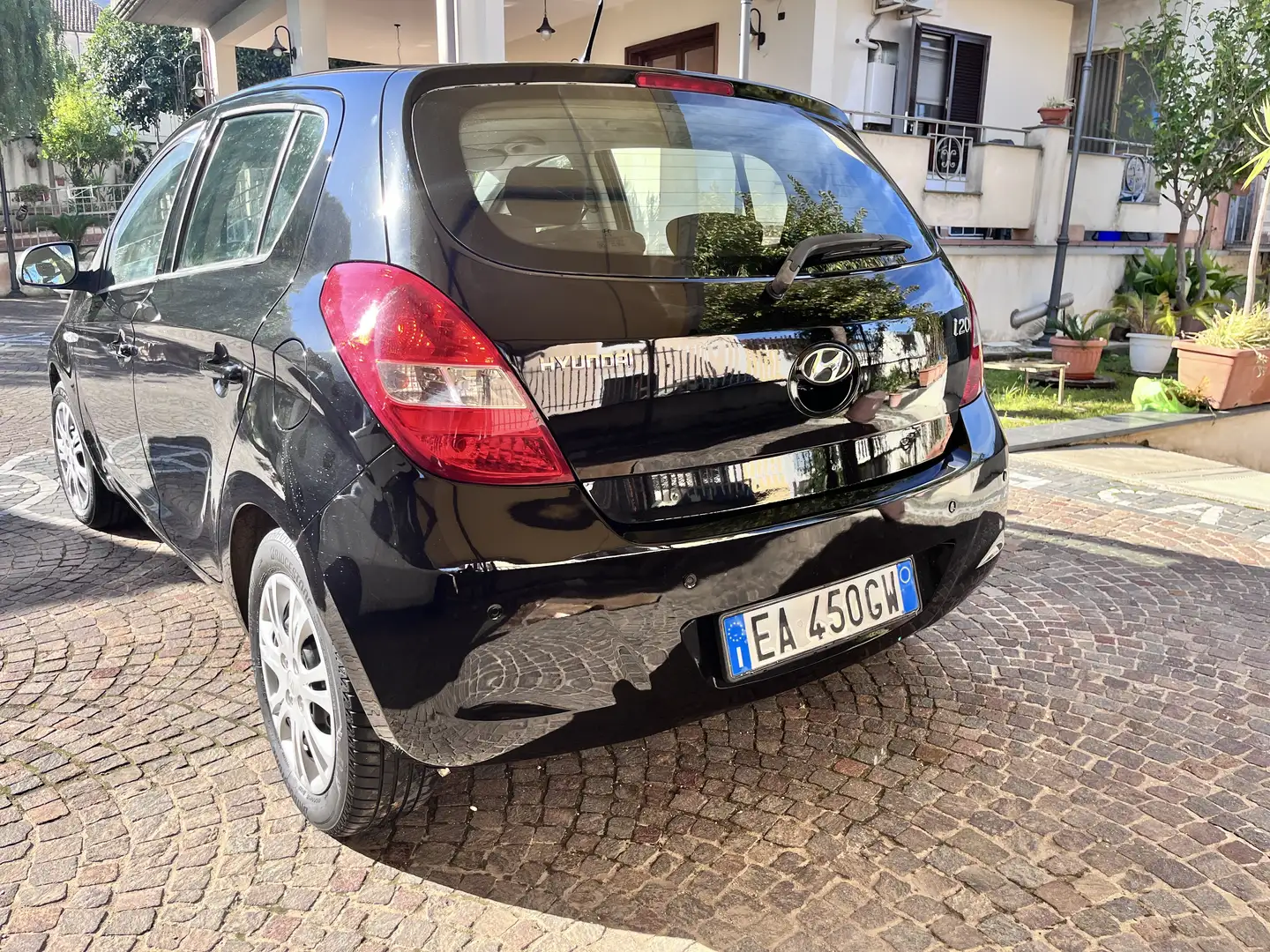 Hyundai i20 5p 1.2 Comfort Gpl - 2