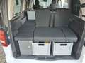 Mercedes-Benz EQV 300 EQV 300 lang E-Camper Aufstelldach Aktivcamper Weiß - thumbnail 10