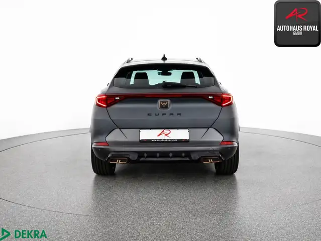 Cupra Formentor view 4