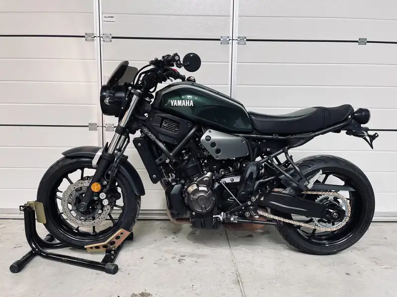 Yamaha XSR 700 - foto 2