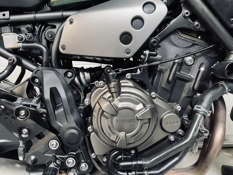 Yamaha XSR 700 - foto 7