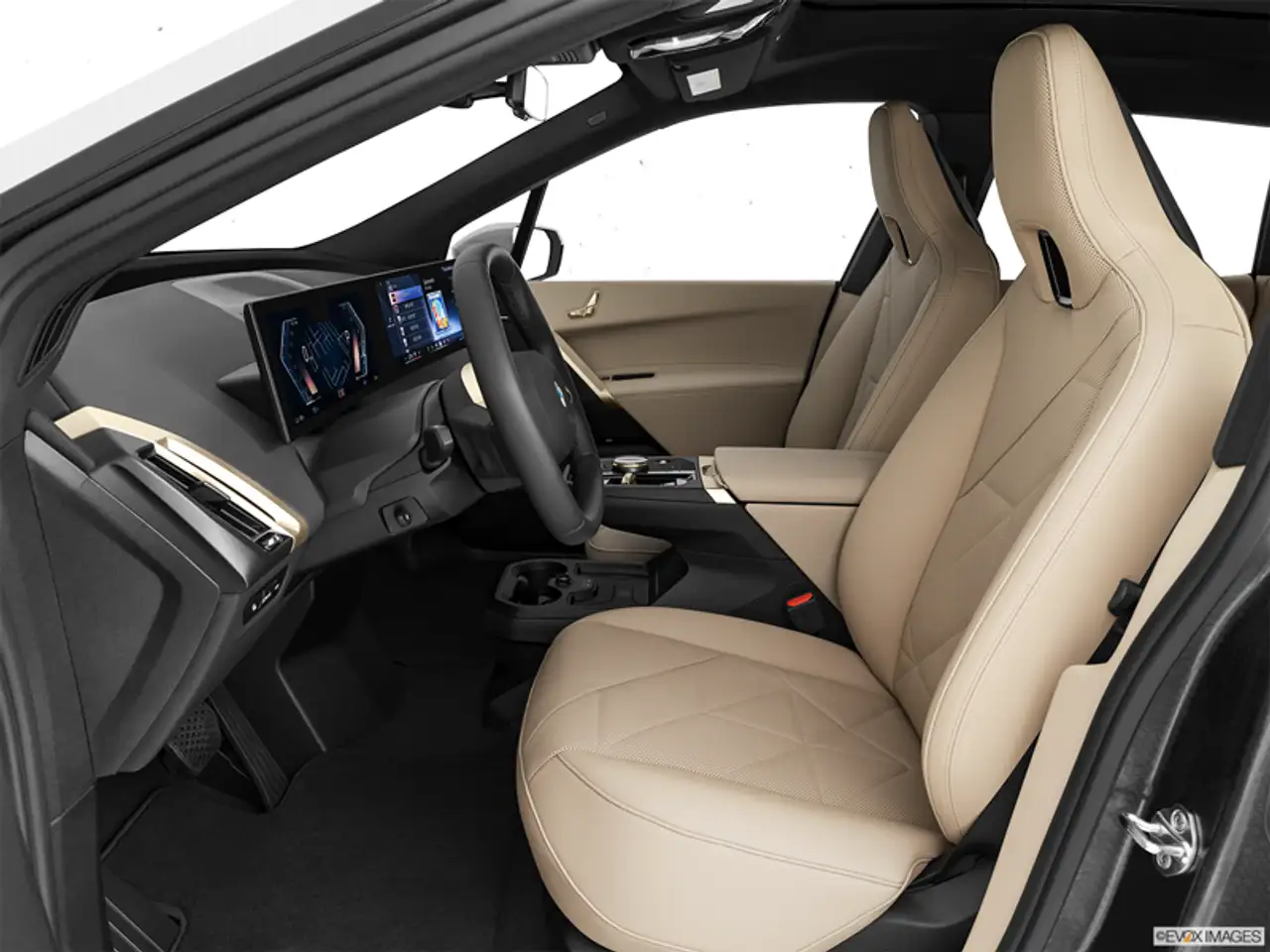 BMW iX снимка BMW iX