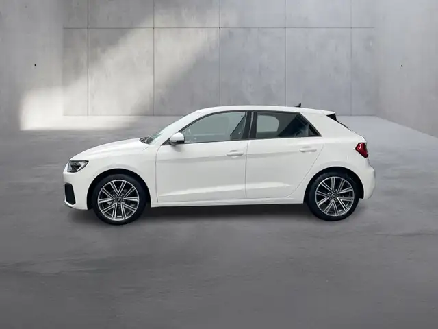Audi A1 view 2